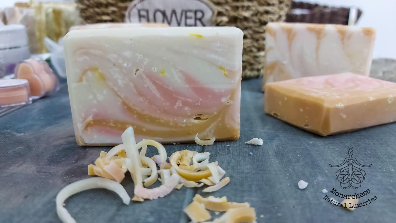 Herbal Gold Soap. Moisturizing natural soap with shea butter and saffron. Monarchess Natural Luxuries skin care products. Monarchess, Amman, Jordan