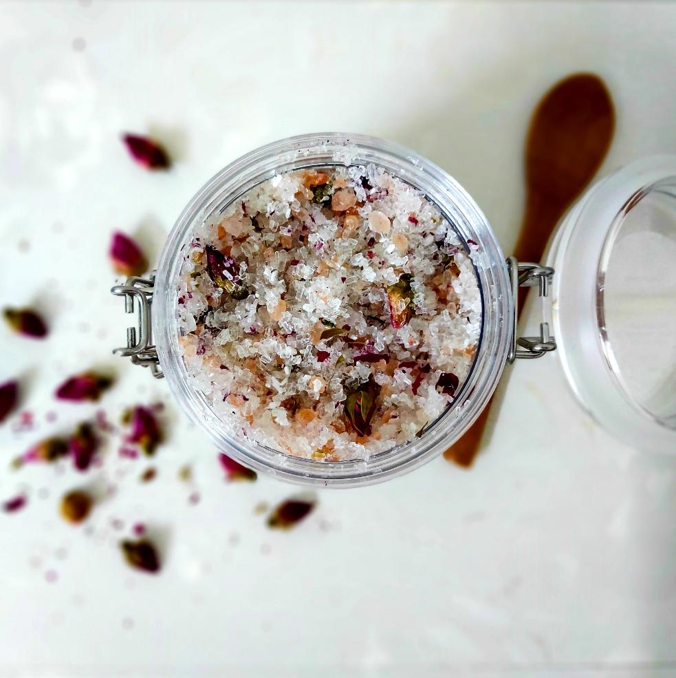 Take me to Everest natural bath salts with shea butter, rose oil, Dead Sea salts, Himalayan salts, and dried roses. 350 ml. Monarchess Natural Luxuries skincare products. monarchess, Amman, Jordan